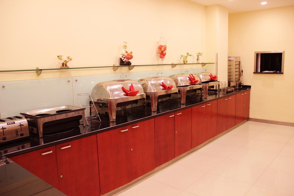 Hanting Hotel Beijing South Railway Station Стая снимка